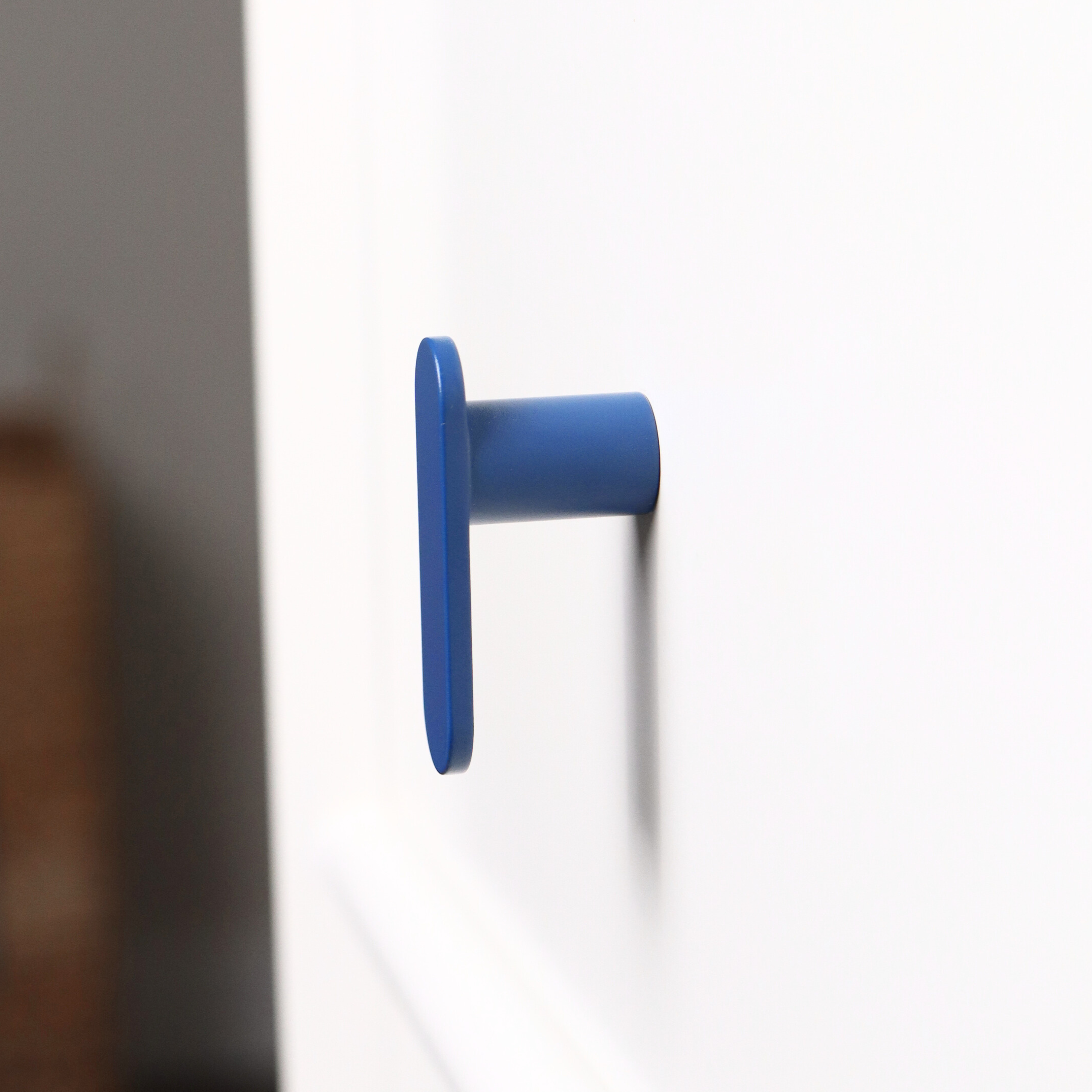Polo blue mid-century l-bar knob
