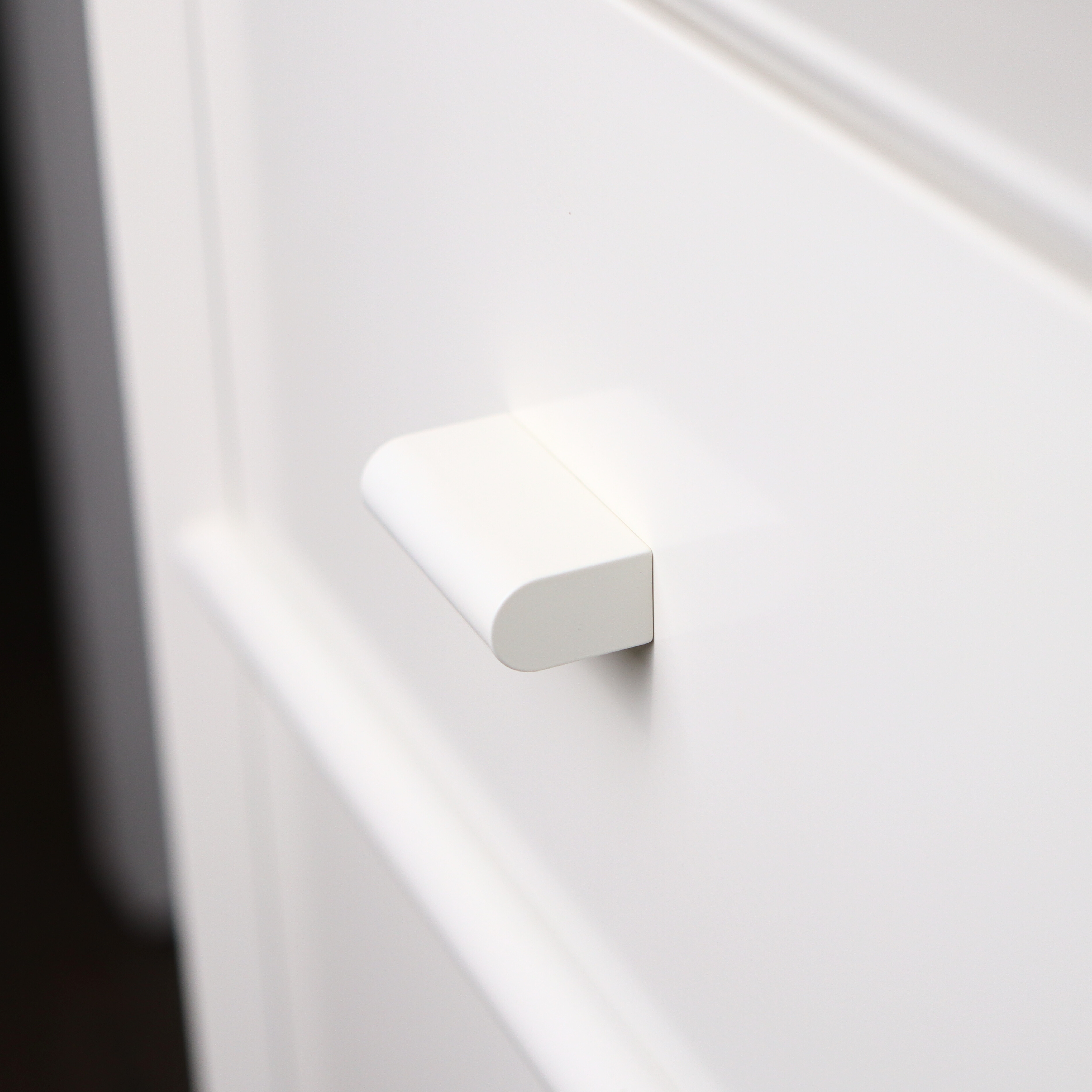 Snow white mid-century modern rectangle cabinet knob