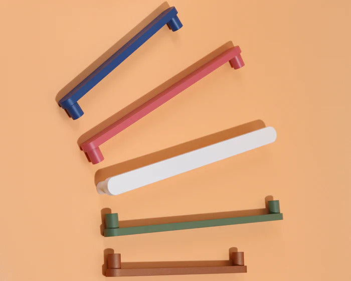 Budget Friendly Kitchen Hardware Handles: From Doors to Drawers