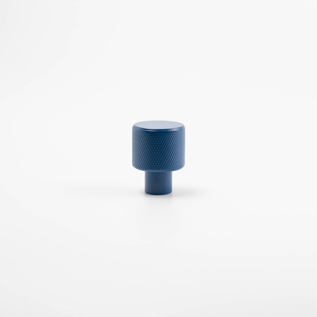 Mid-Century Modern Knurled Knob